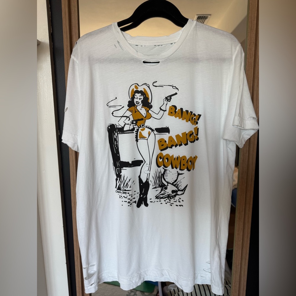 Distressed Country Deep Graphic T